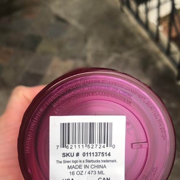 STARBUCKS New Pink Sangria Textured Twist Holiday Tumbler Grande Pink Barbie - Picture 11 of 15